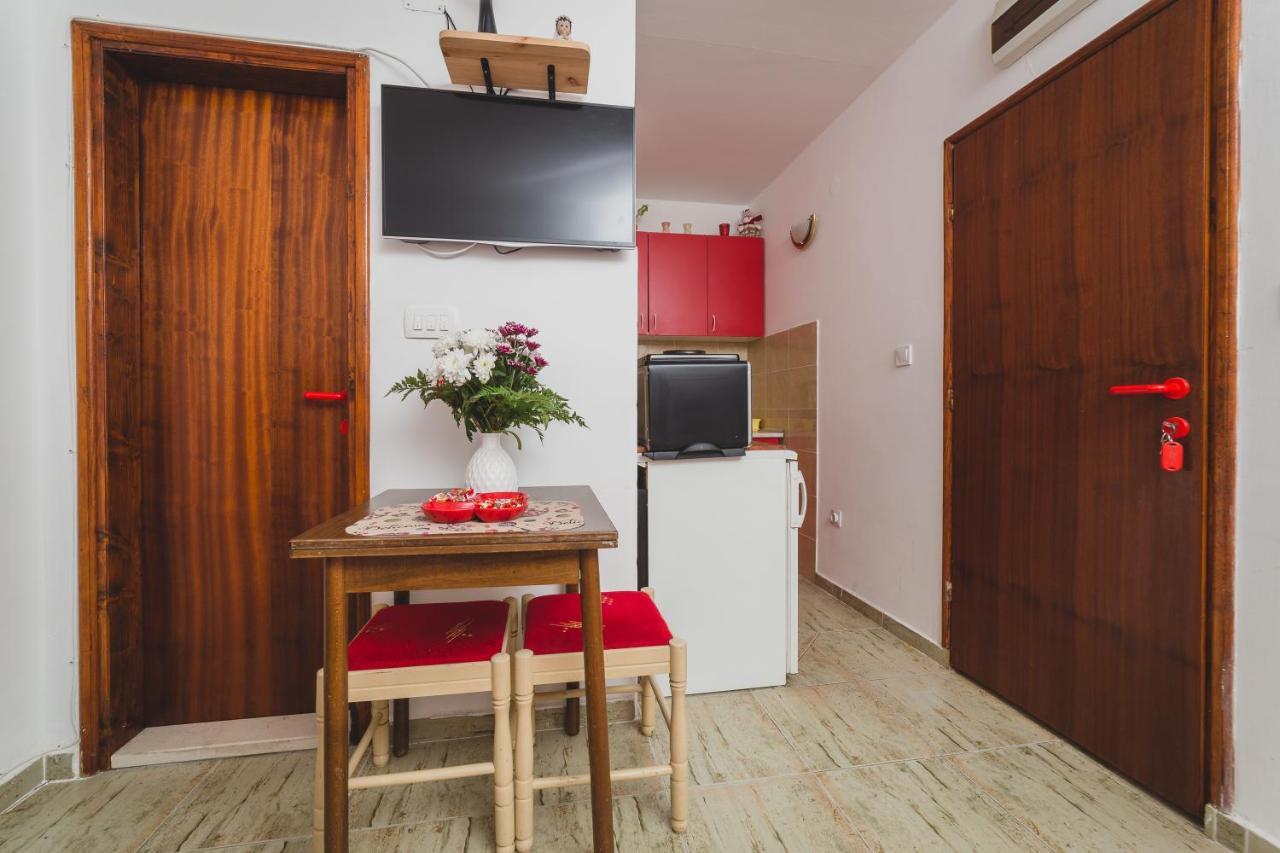 Apartments Andjela Будва Екстер'єр фото
